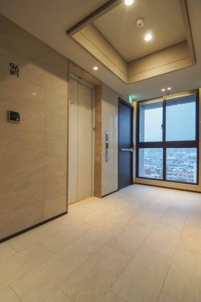 DSC03205-683x1024